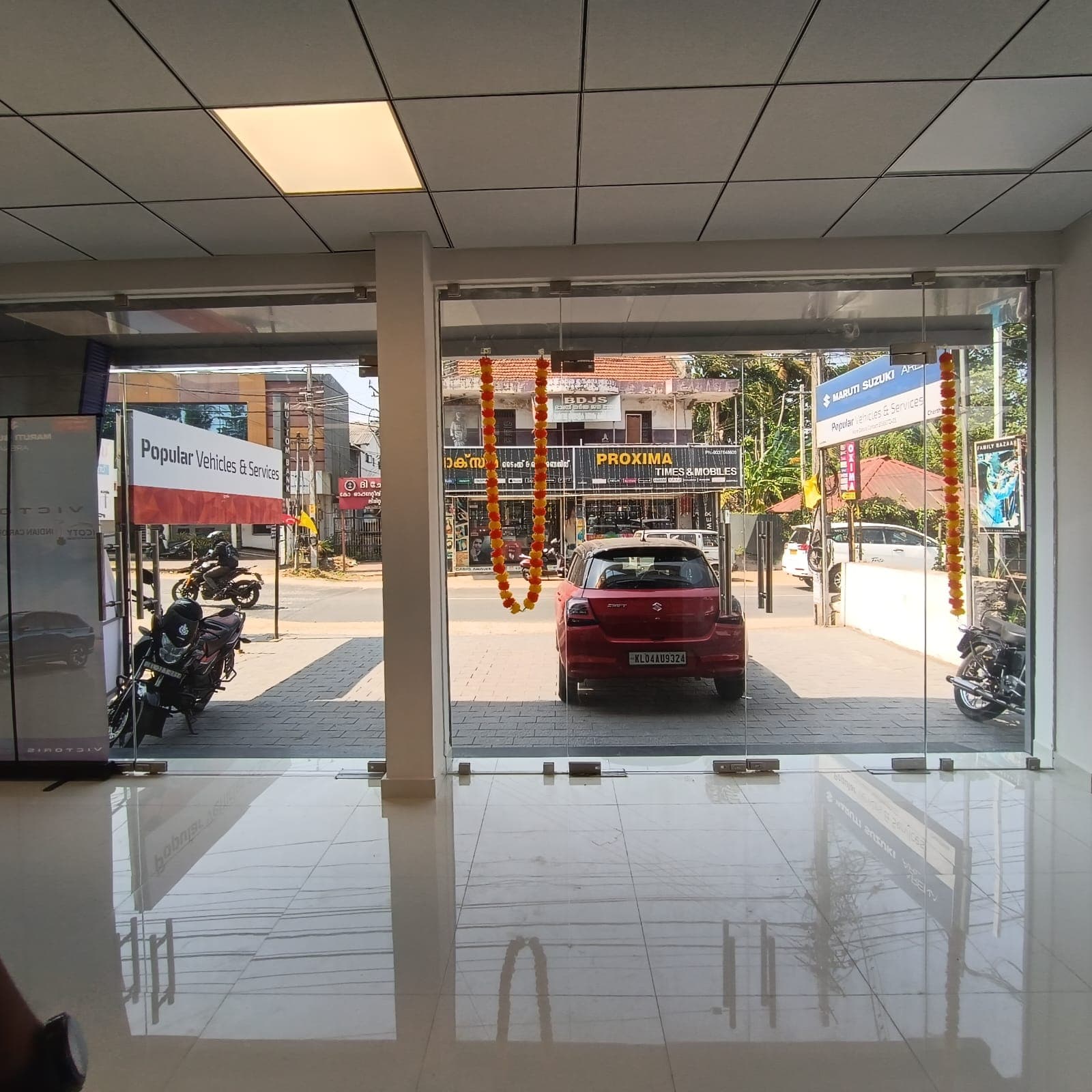 Photo of place ChIJJ1hRNUB8CDsRitouwQ3w7qw