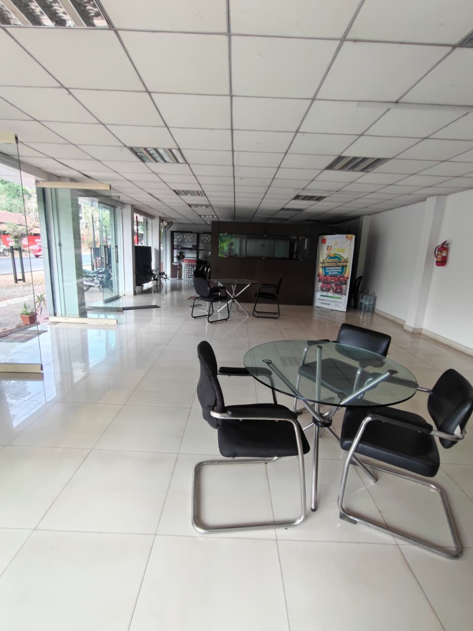 Photo of place ChIJEXSQ4_HbpzsRVa5f3nB_U-I