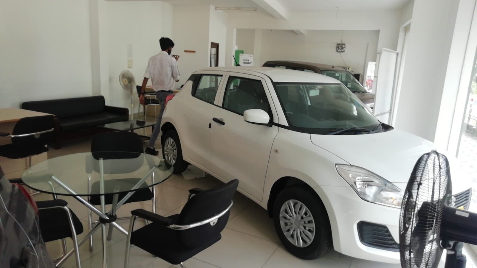 Photo of place ChIJE80tMzW4BTsRmNJS__RQwTA