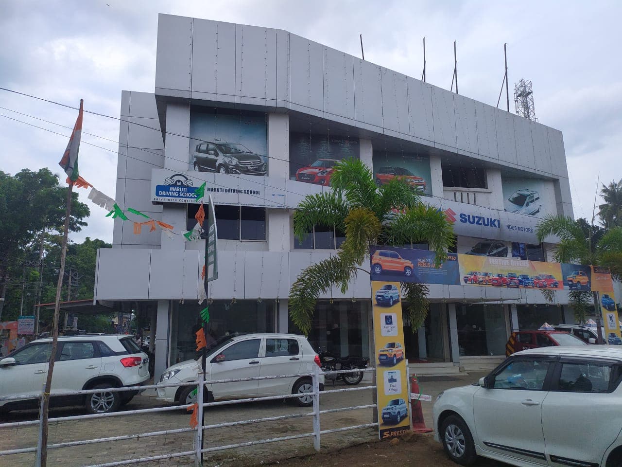 Photo of place ChIJTYf3urMdBjsR14oyED7hiEI