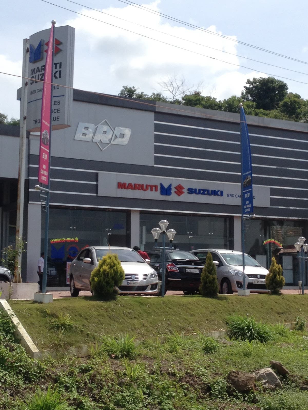 Photo of place ChIJEzkhN6QLqDsRmn20aSk_hnE